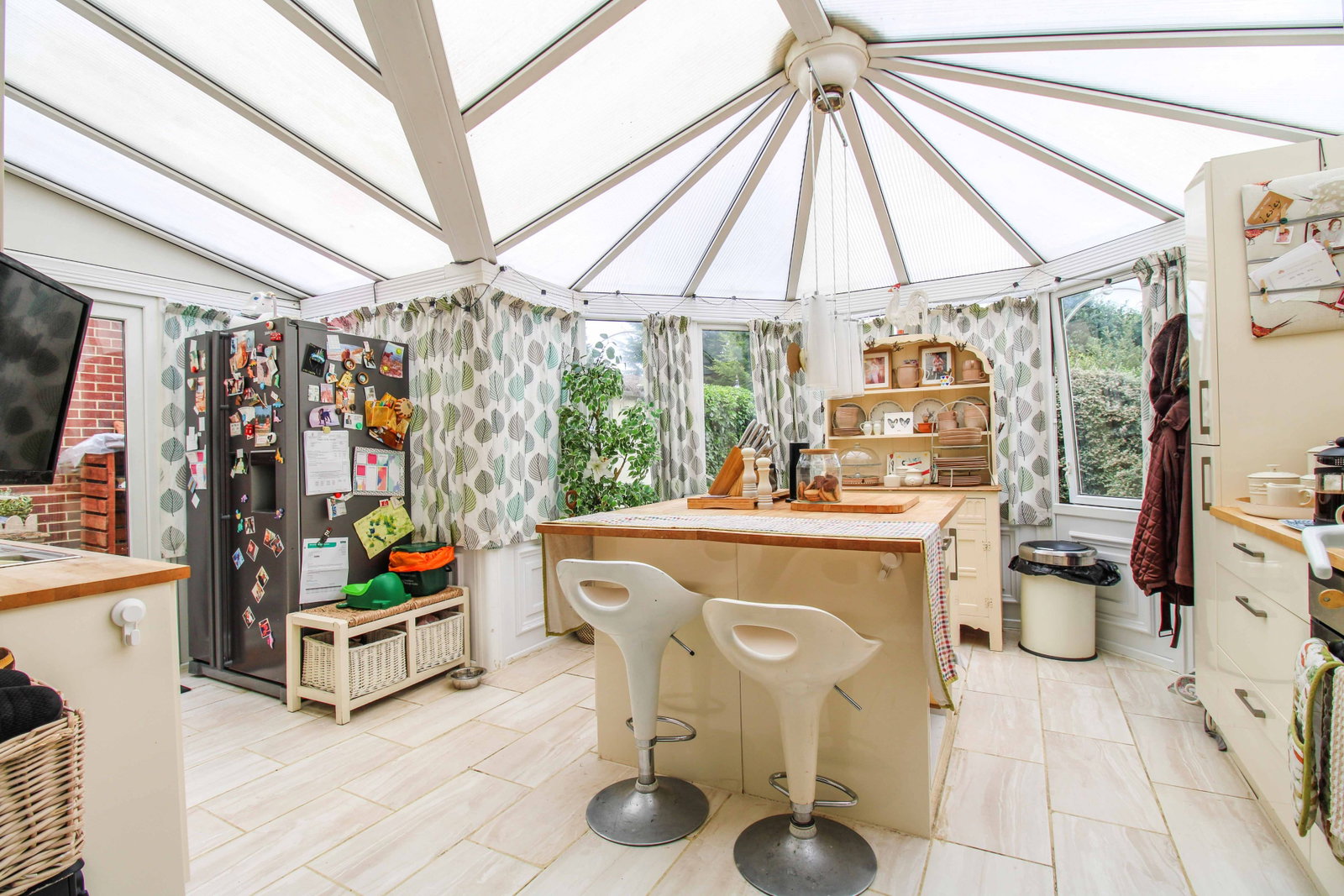Semi Detached House in Cheltenham