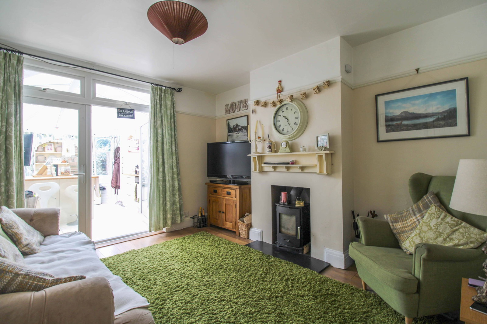 Semi Detached House in Cheltenham