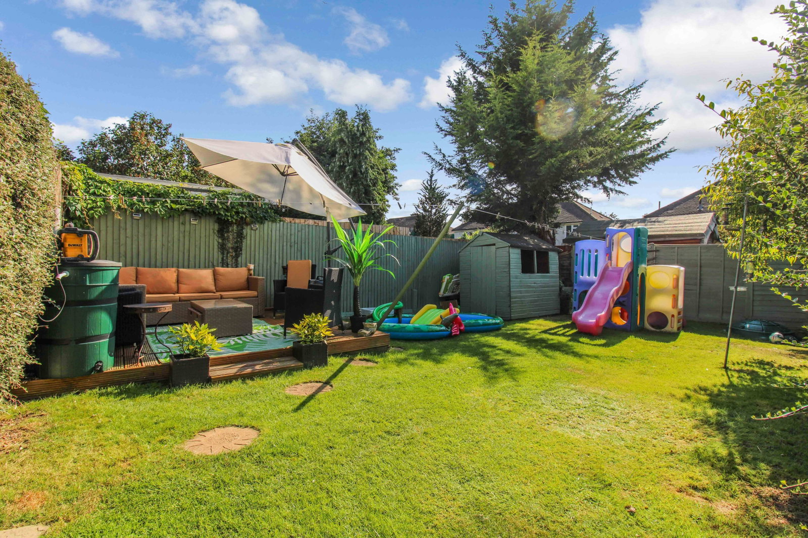 Semi Detached House in Cheltenham