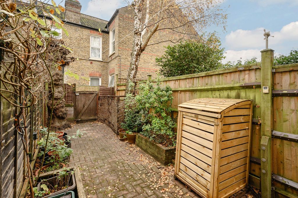 Maisonette in London
