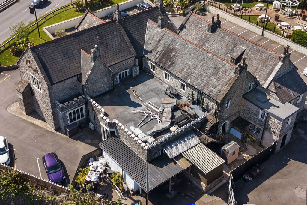 Restaurant in Cardiff 5