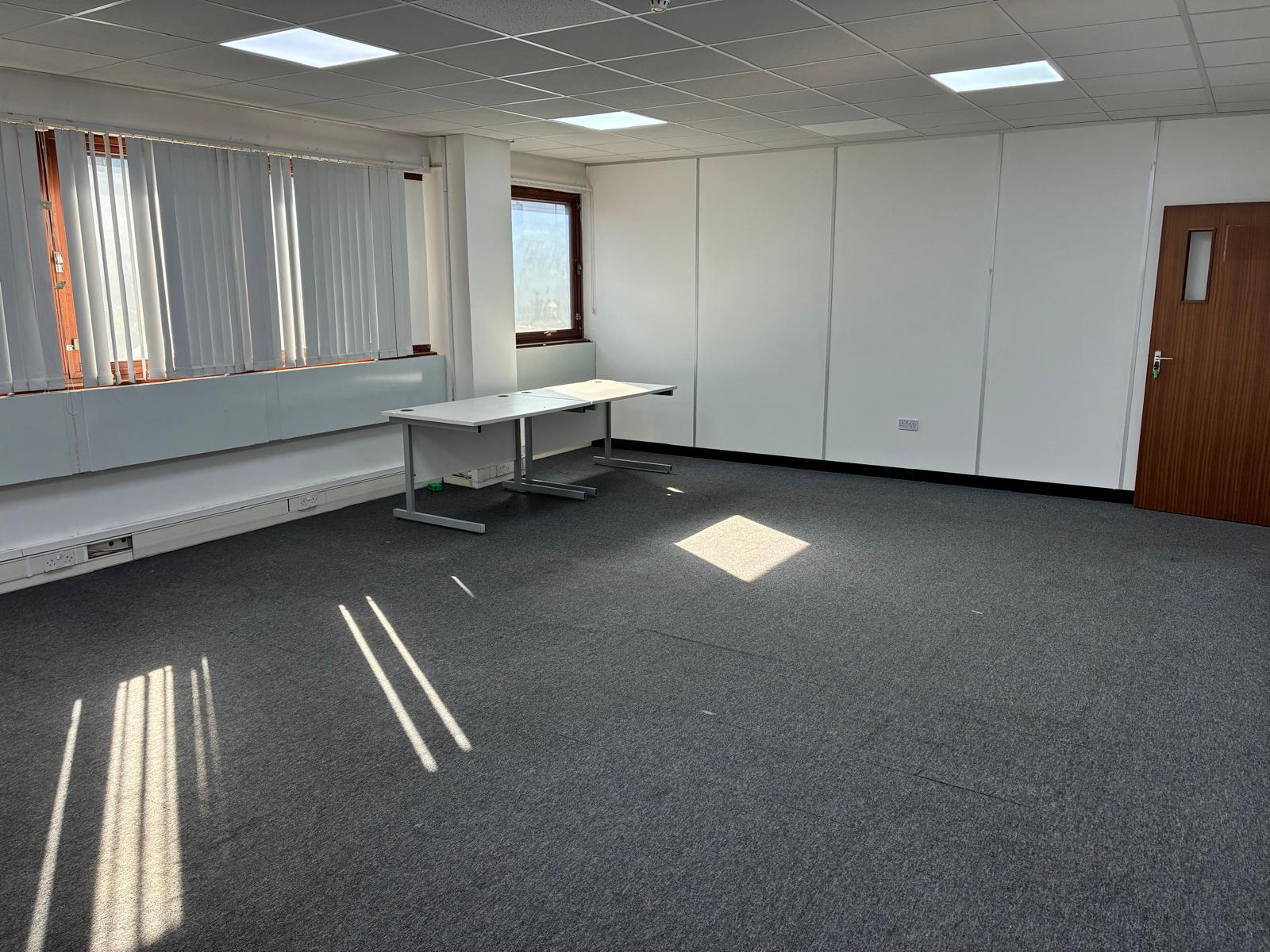 Office for rent in Edgware, Ground Floor East, Unit 4, Cavendish House 369, Burnt Oak Broadway, Edgware, HA8 5AW, 600 ft²