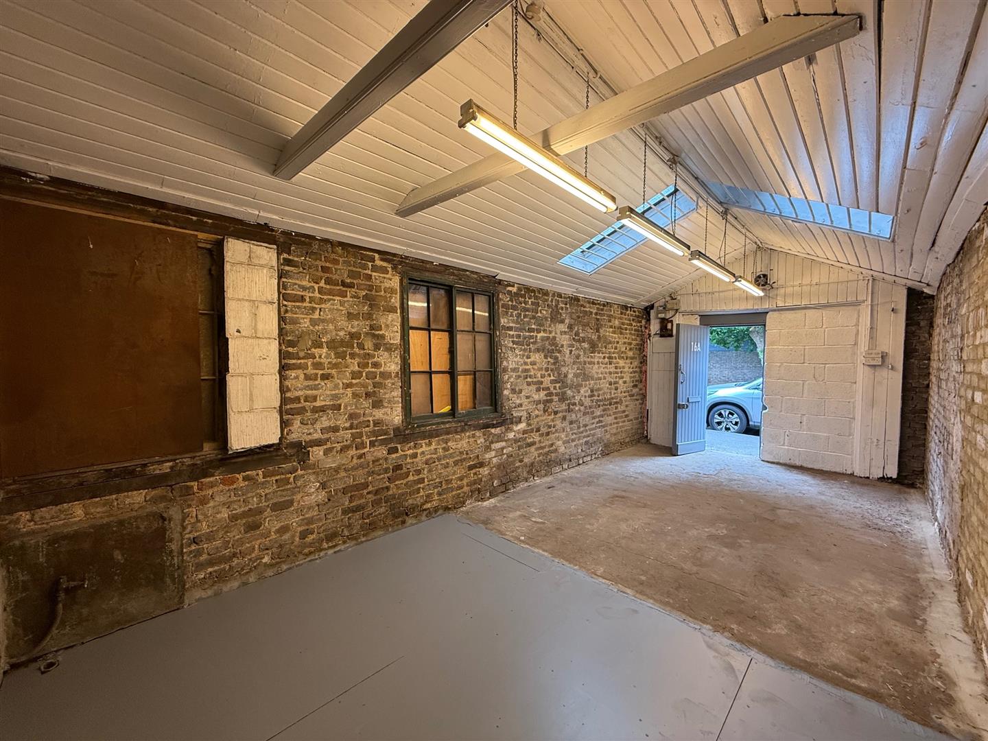 Self Storage for rent in Greater London, 16a Englefield Road, London, Greater London, N1 4JU, 252 ft²