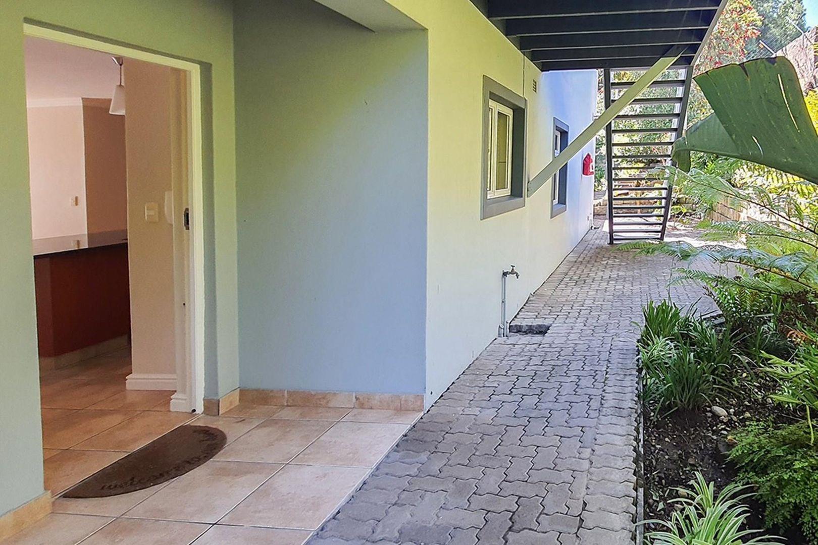 Apartment for rent in Knysna Central, Knysna, 114 m²