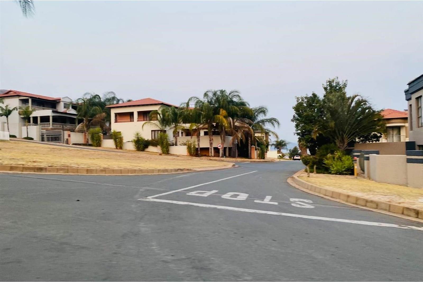 Vacant Land For Sale in Kosmos Ridge, Hartbeespoort, North West
