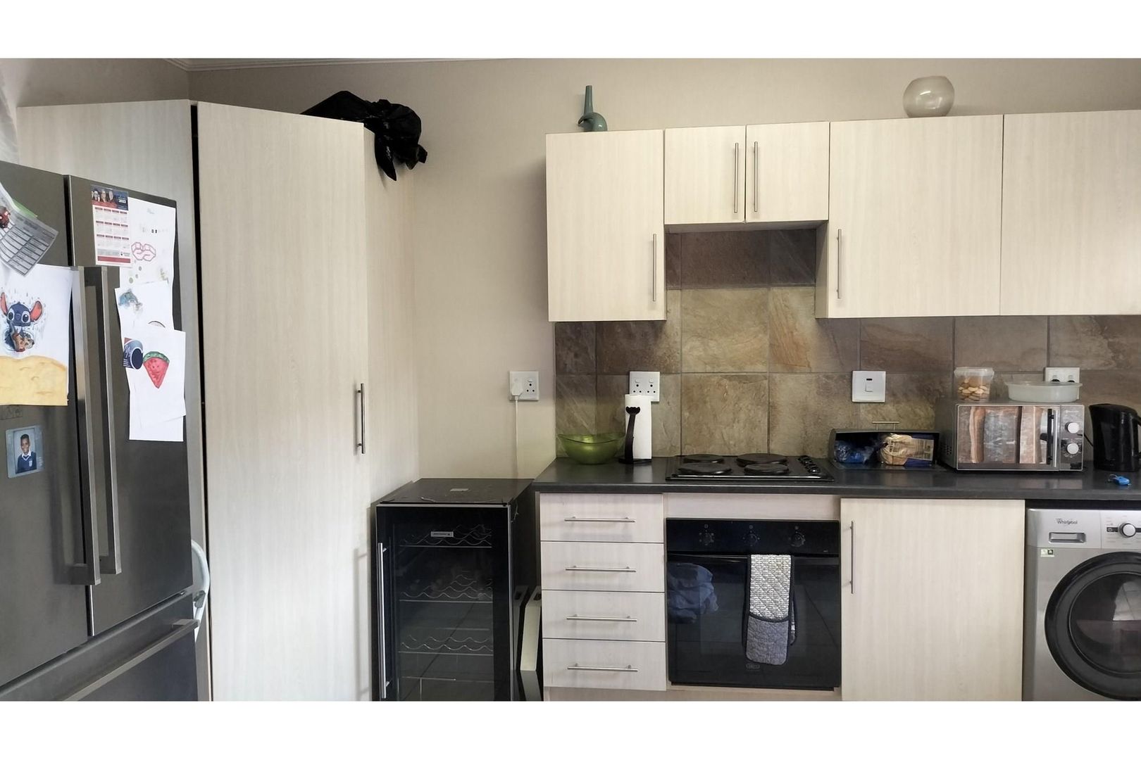 Apartment For Sale in Monte Vista, Hartbeespoort, North West