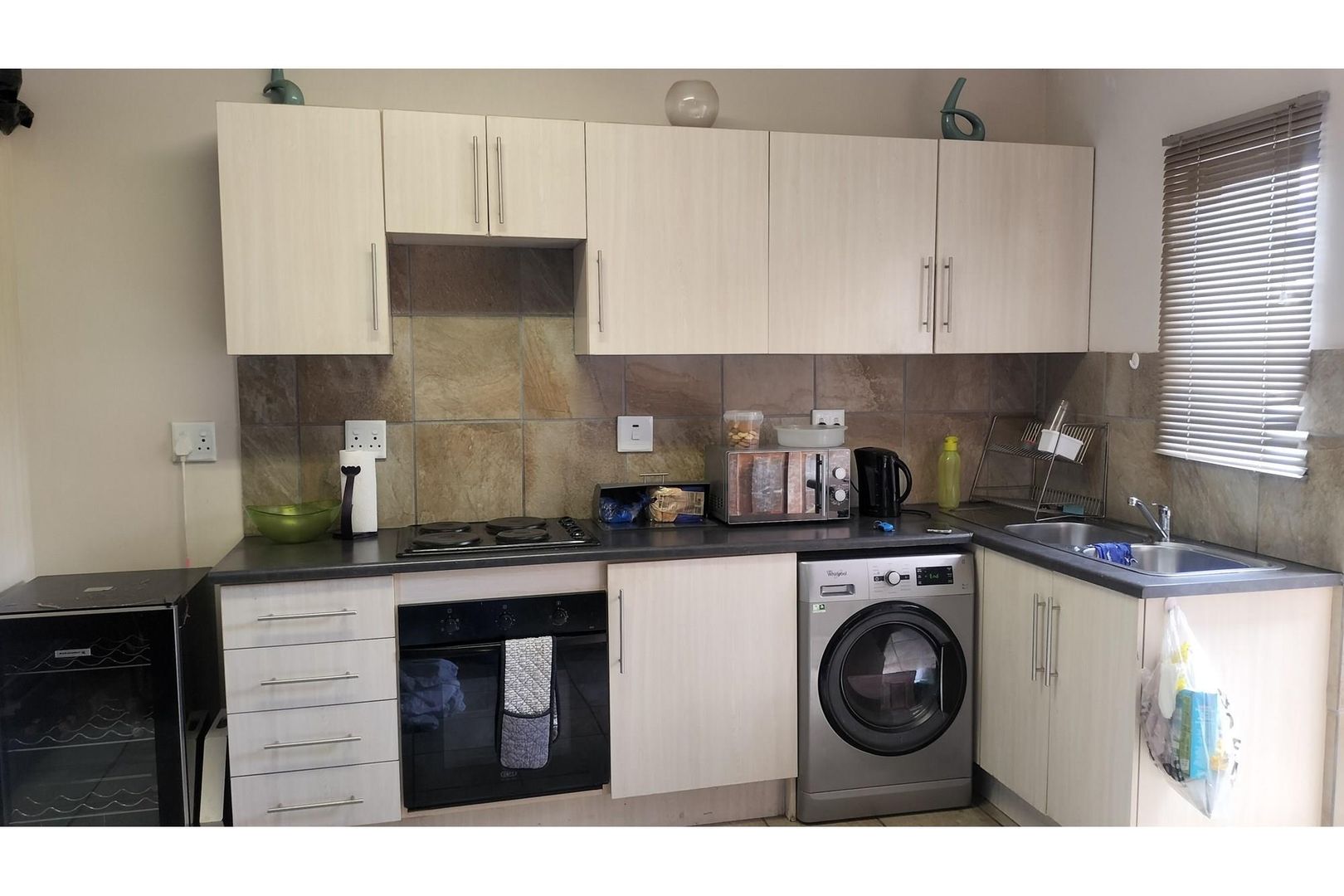 Apartment For Sale in Monte Vista, Hartbeespoort, North West