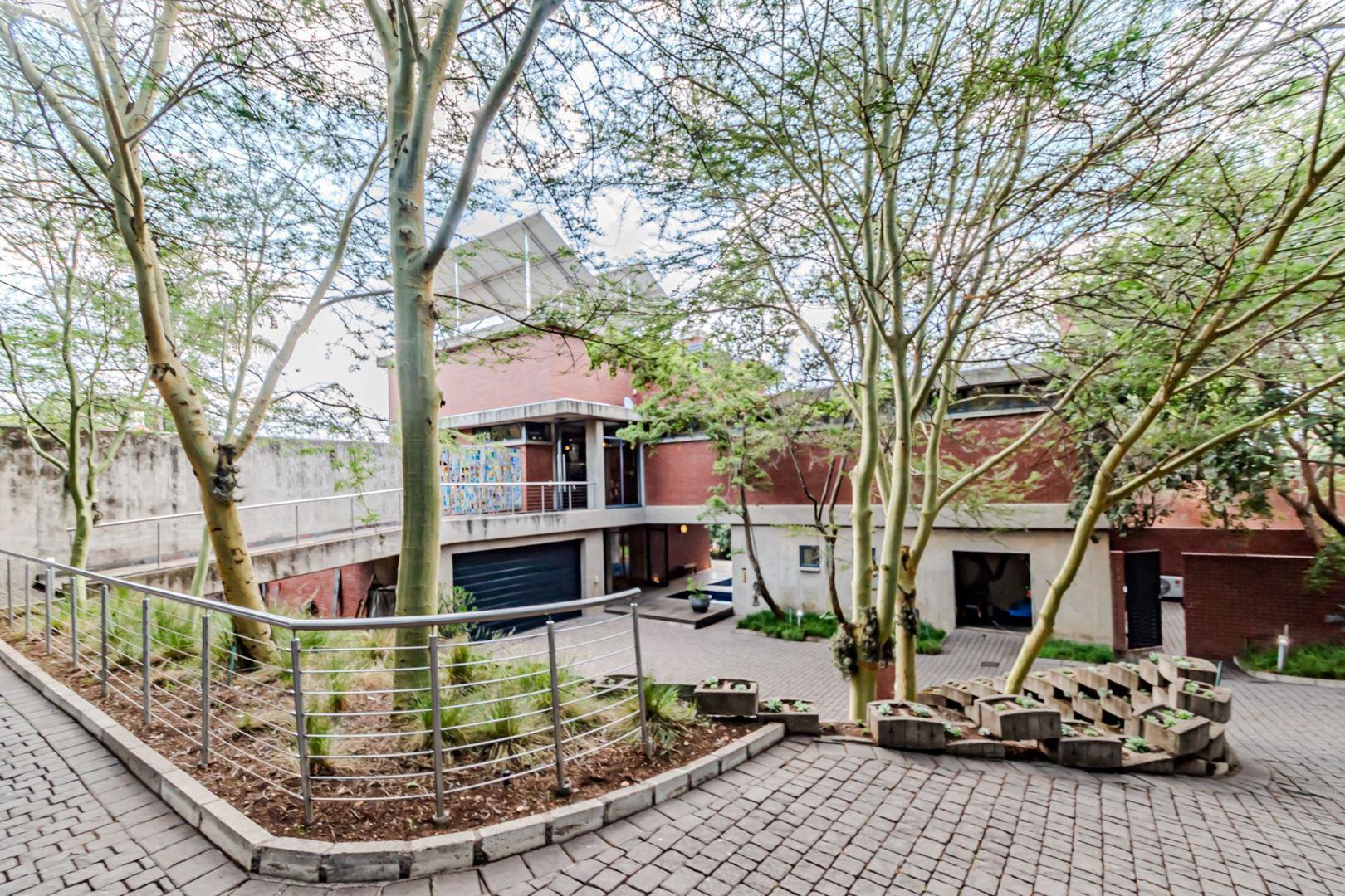 House for sale in Waterkloof, Pretoria, 700 m²