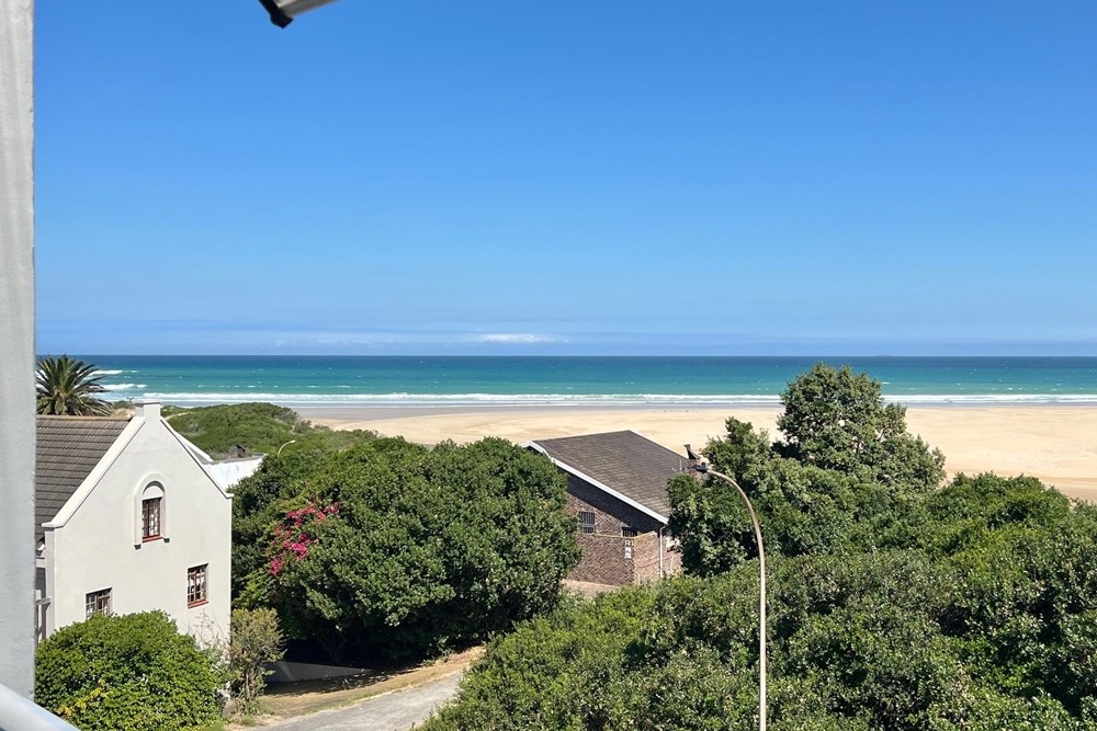 Apartment for sale in Aston Bay, Jeffreys Bay, 168 m²