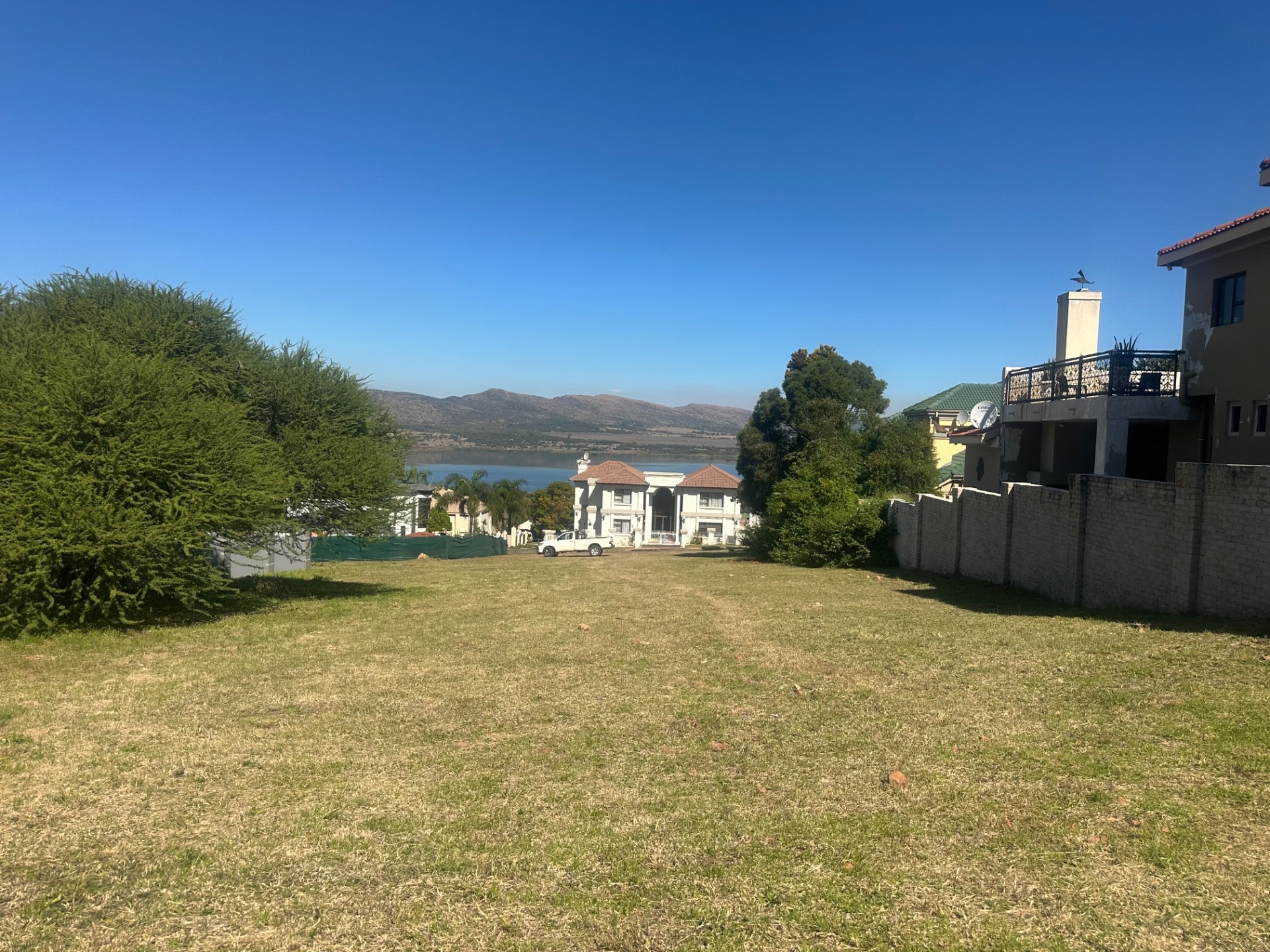 Vacant Land for sale in Kosmos Ridge, Hartbeespoort, North West, 888 m²