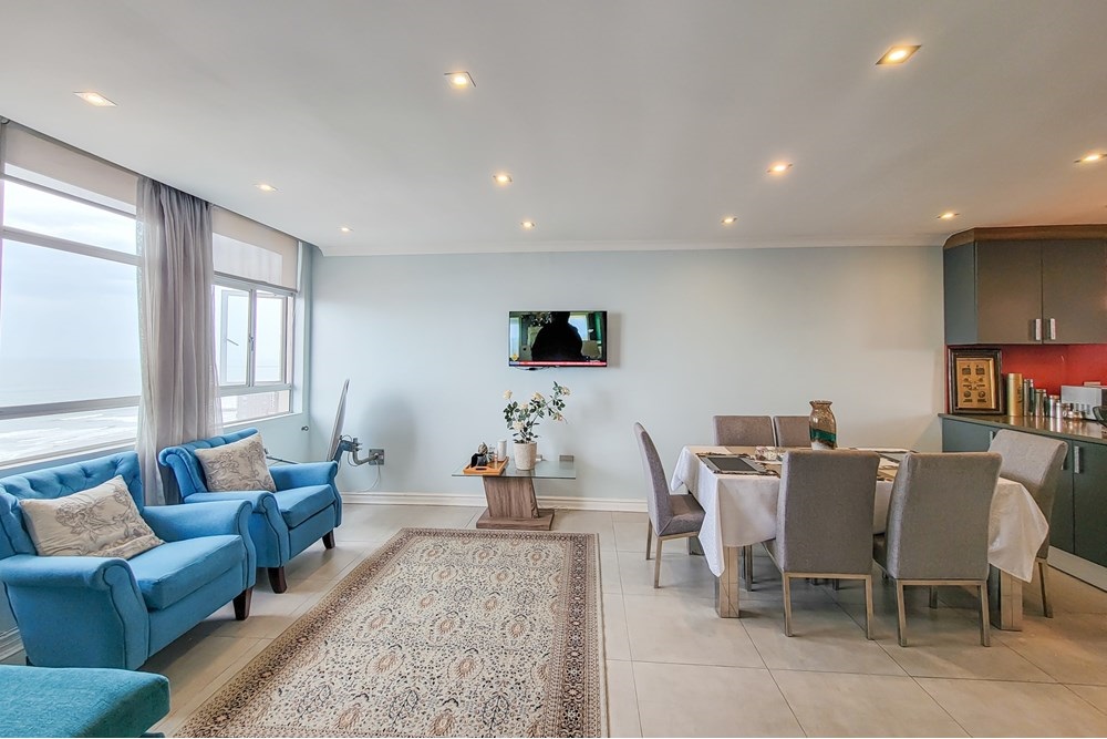 Modern 2 Bedroom unit for sale with sea views in North Beach