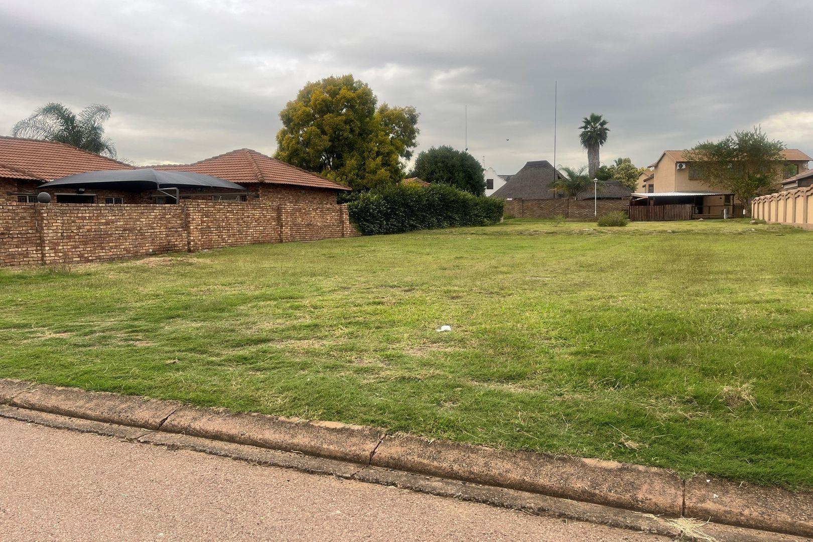 Vacant Land For Sale in Safari Park Complex, Brits, North West