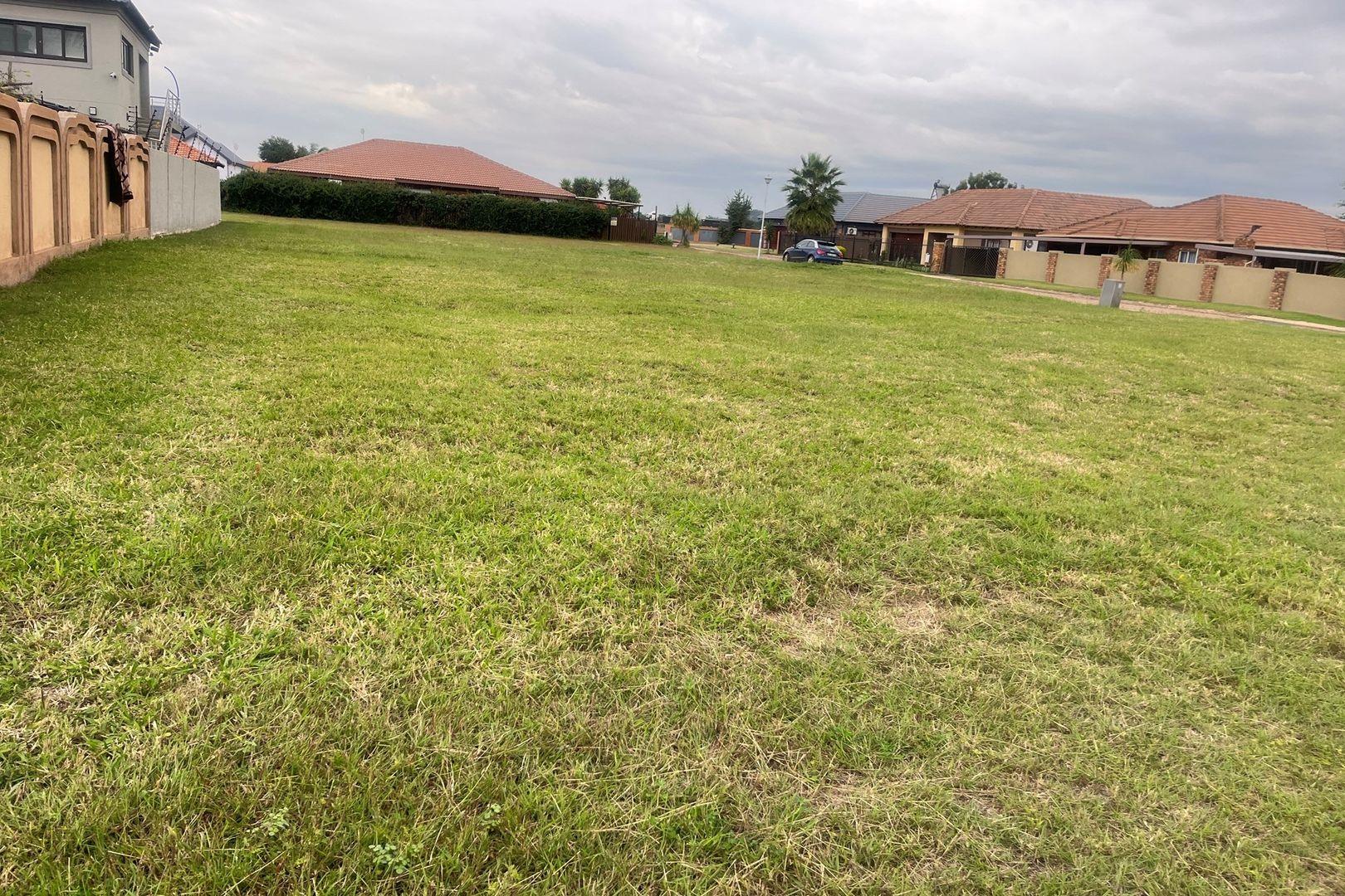 Vacant Land For Sale in Safari Park Complex, Brits, North West