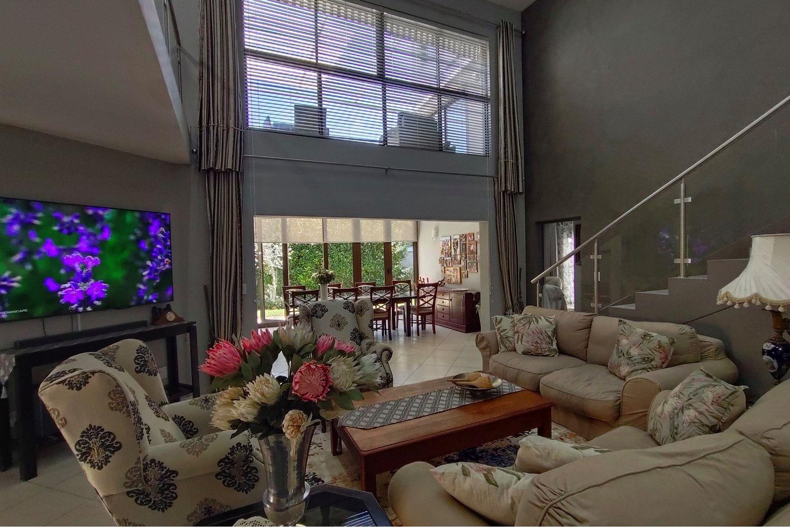 House For Sale in Melodie, Hartbeespoort, North West