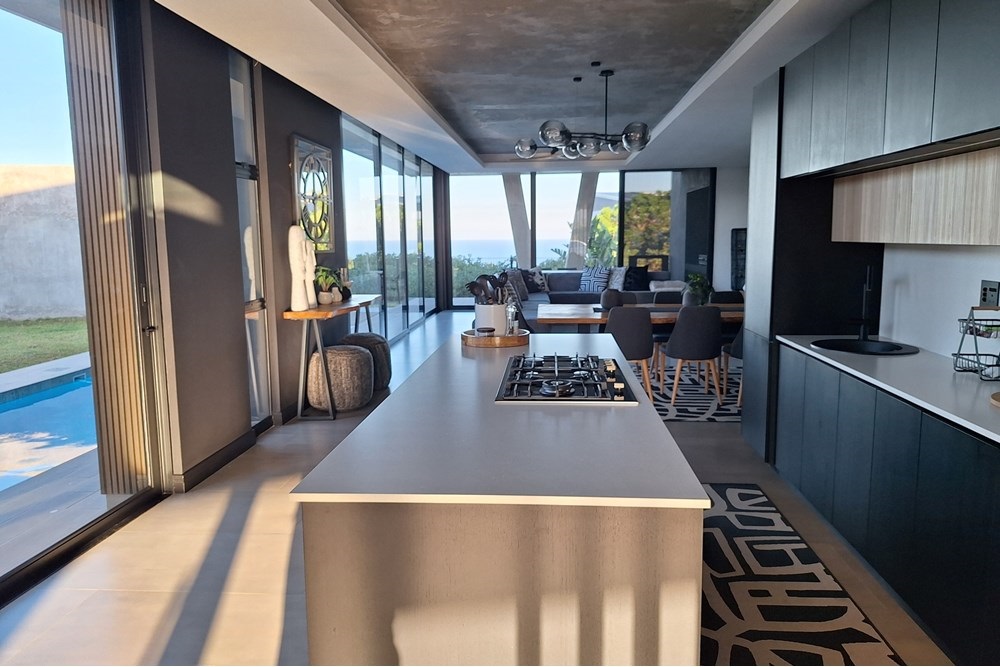 House for sale in Sheffield Beach, Ballito, KwaZulu Natal, 602 m²