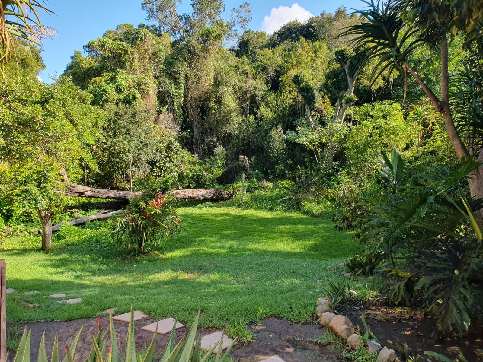 Pet friendly 3bed House plus flatlet set in tranquil gardens to let R20k in Old Place, Knysna