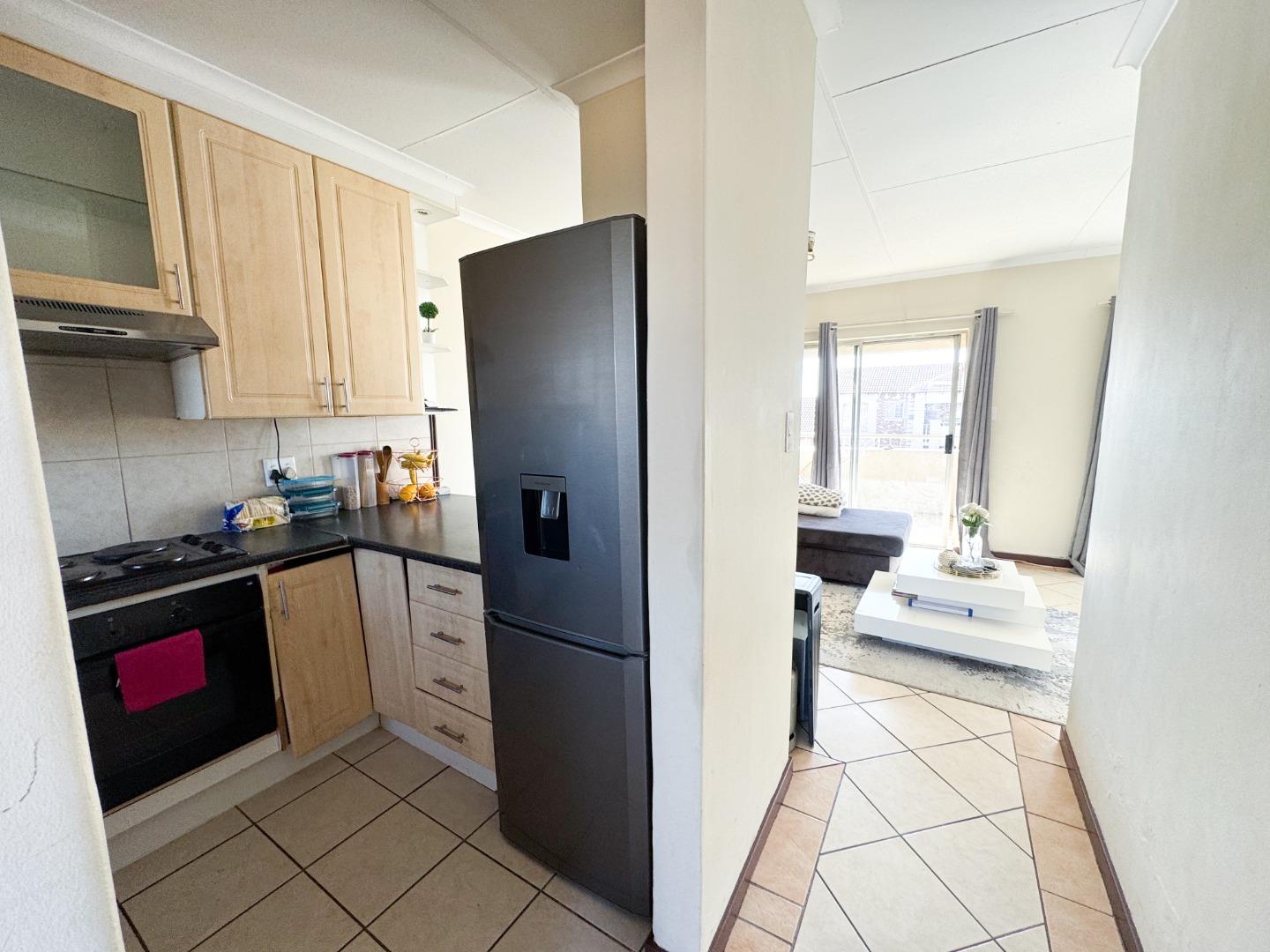 Apartment For Sale in Monavoni, Centurion