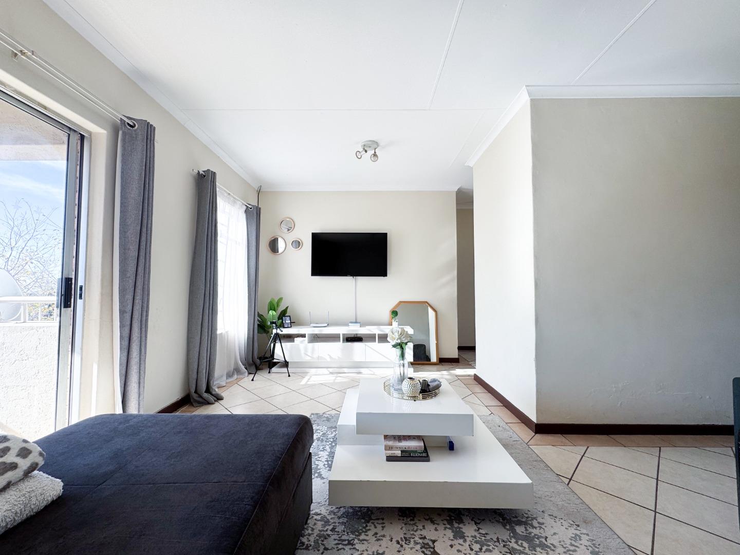 Apartment For Sale in Monavoni, Centurion