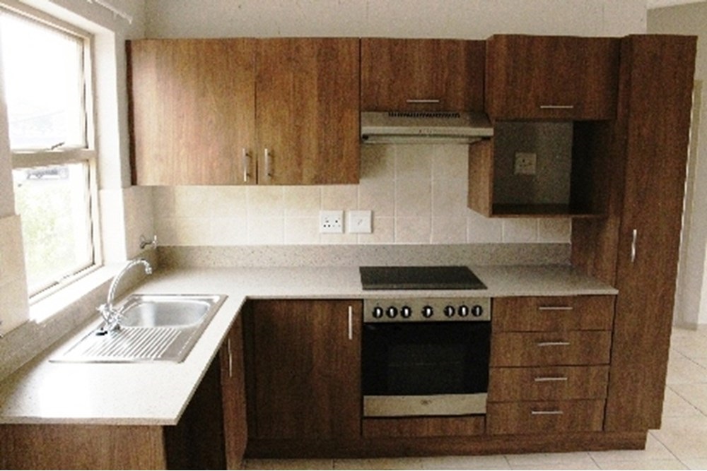 Townhouse for sale in Lonehill, Sandton, 65 m²