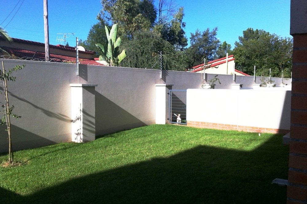 Townhouse for sale in Lonehill, Sandton, 65 m²