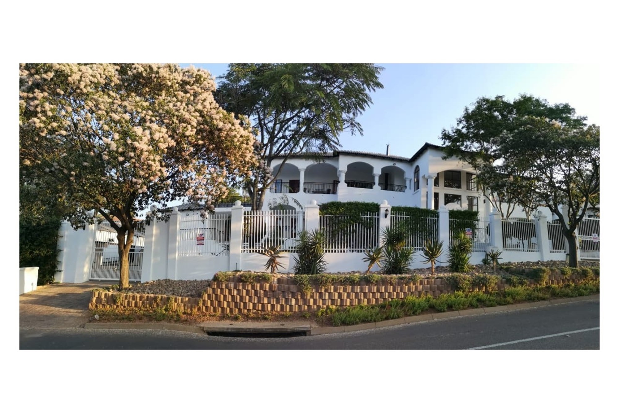Guest House for sale in Groenkloof, Pretoria, 930 m²