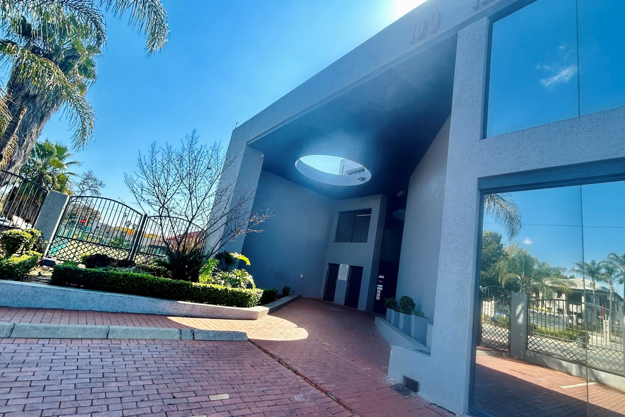 ASHLEA GARDENS | 1,552 m² PRIME COMMERCIAL SPACE | GARSFONTEIN ROAD, PRETORIA