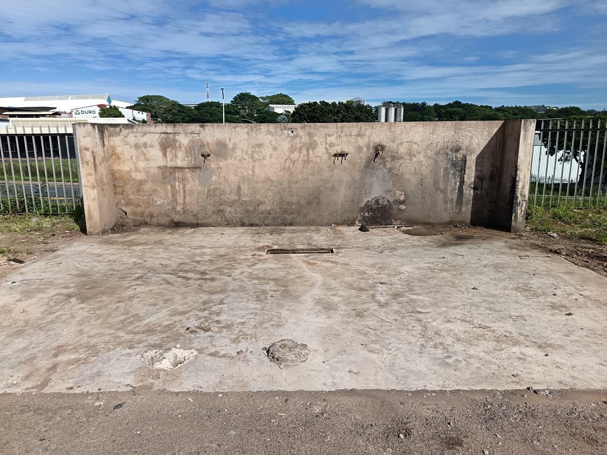Secure Land with services to let.