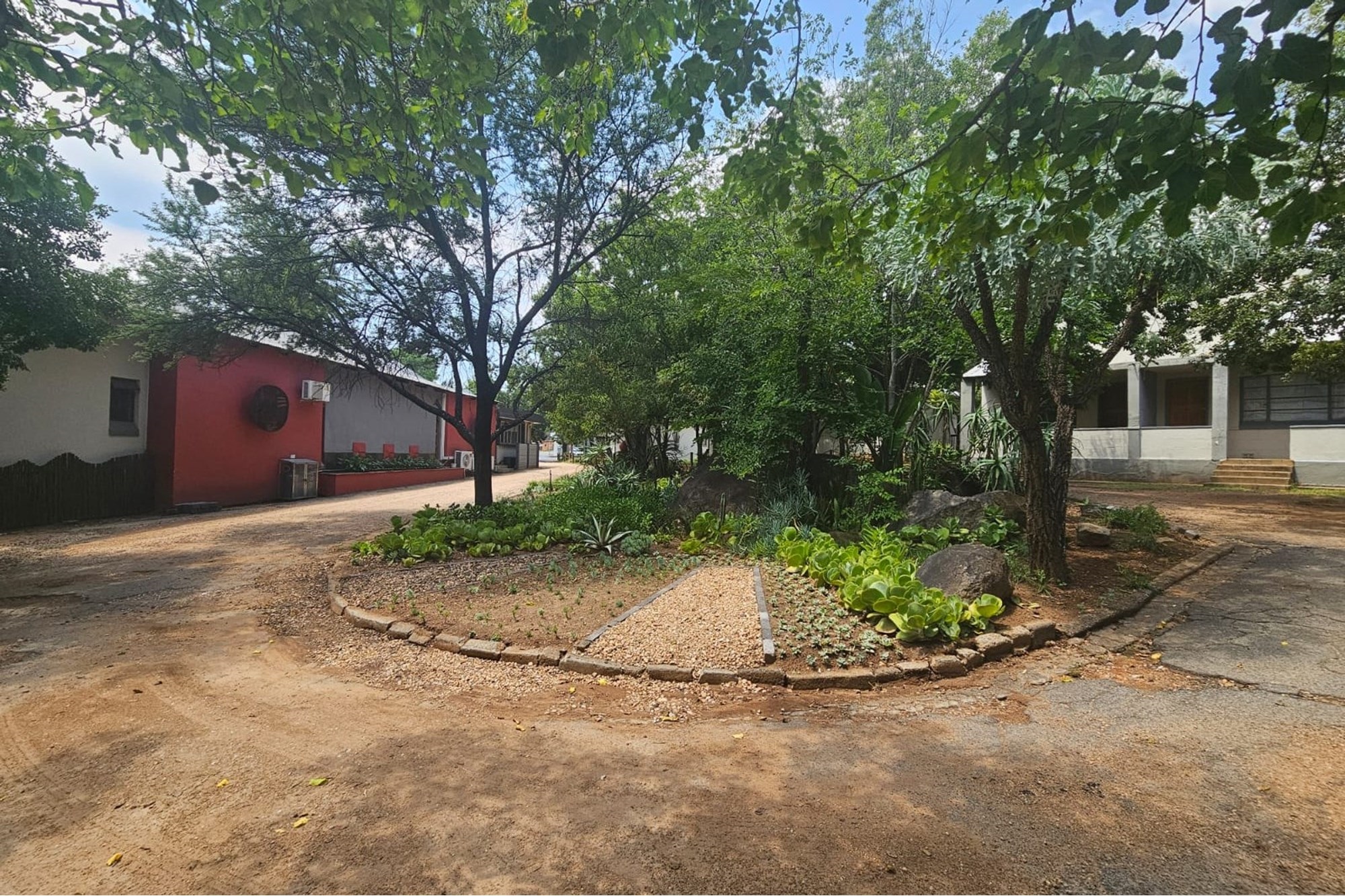 INVESTMENT AND BUSINESS OPPORTUNITY ON THE RIVER