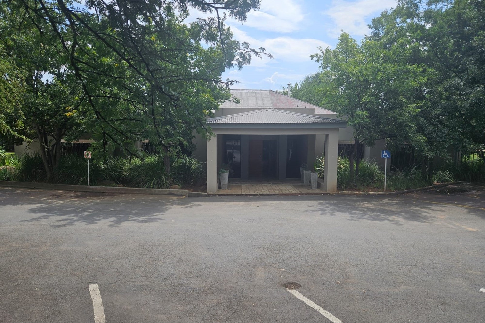 INVESTMENT AND BUSINESS OPPORTUNITY ON THE RIVER
