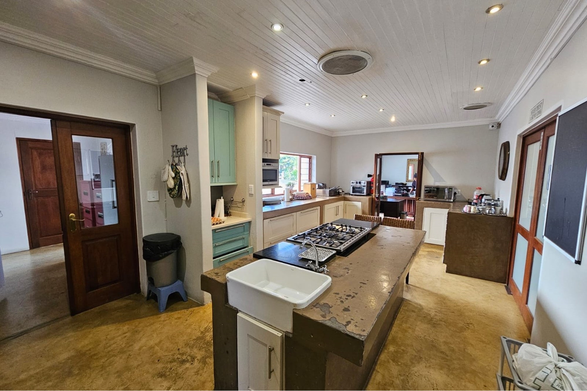 "Luxurious Guesthouse for Sale"