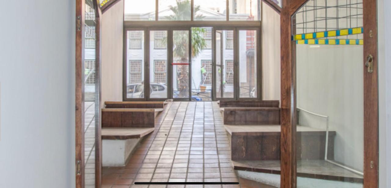 Retail Space To Let On Strand Street