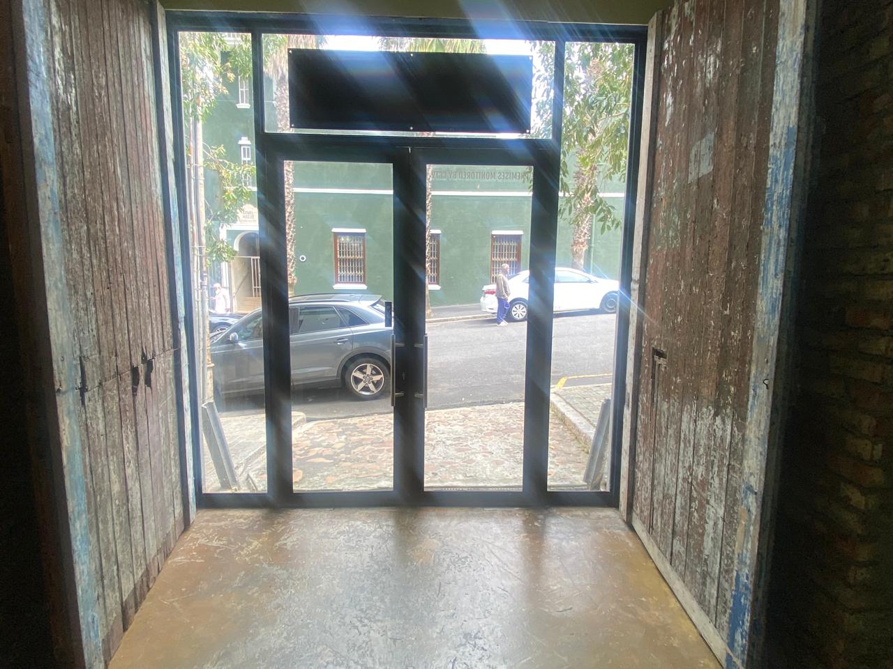 Retail Space to Let In City Centre
