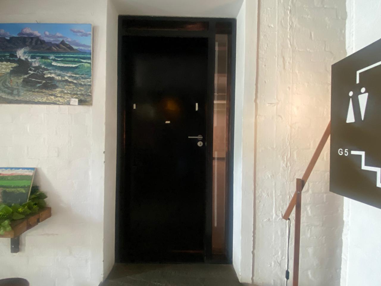 Retail Space to Let In City Centre