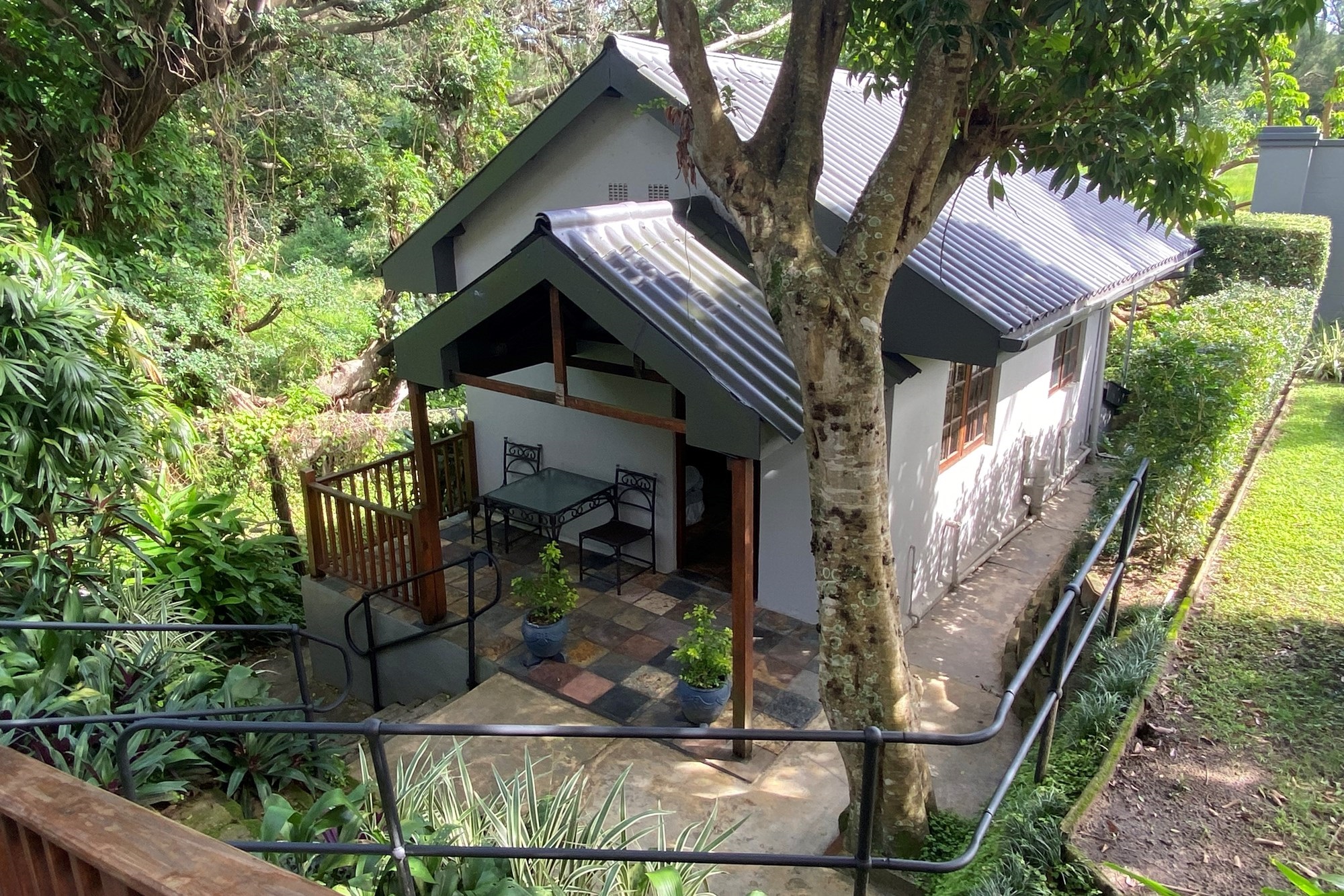 Ideal Investment - Stone Throw From The Beach