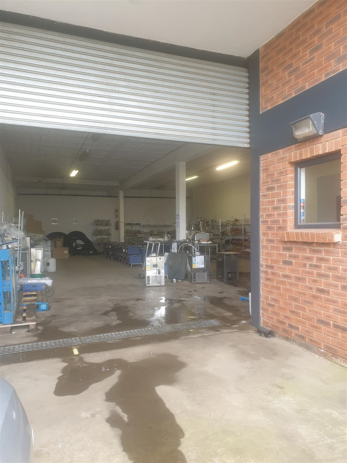 Warehouse for rent in Waterfall, Hillcrest, KwaZulu Natal, 250 m²
