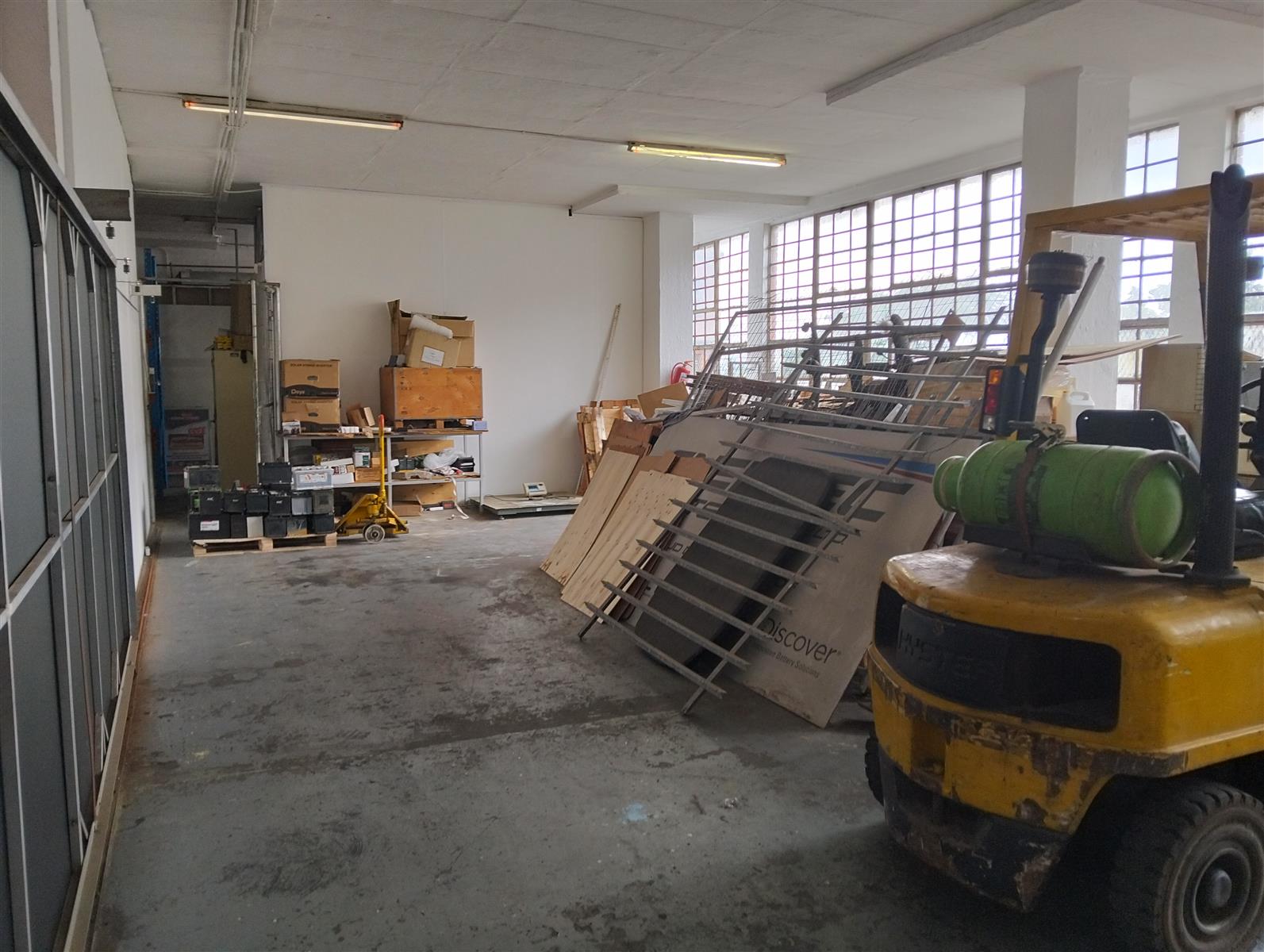 Warehouse for rent in Westmead, Pinetown, KwaZulu Natal, 421 m²