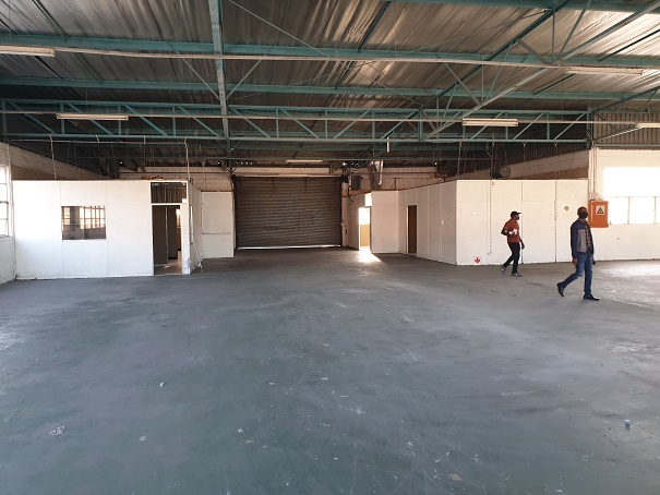 Warehouse for rent in Westmead, Pinetown, KwaZulu Natal, 421 m²
