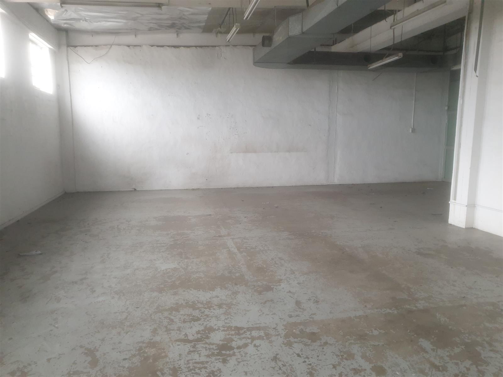 Warehouse for rent in Congella, Durban, KwaZulu Natal, 300 m²
