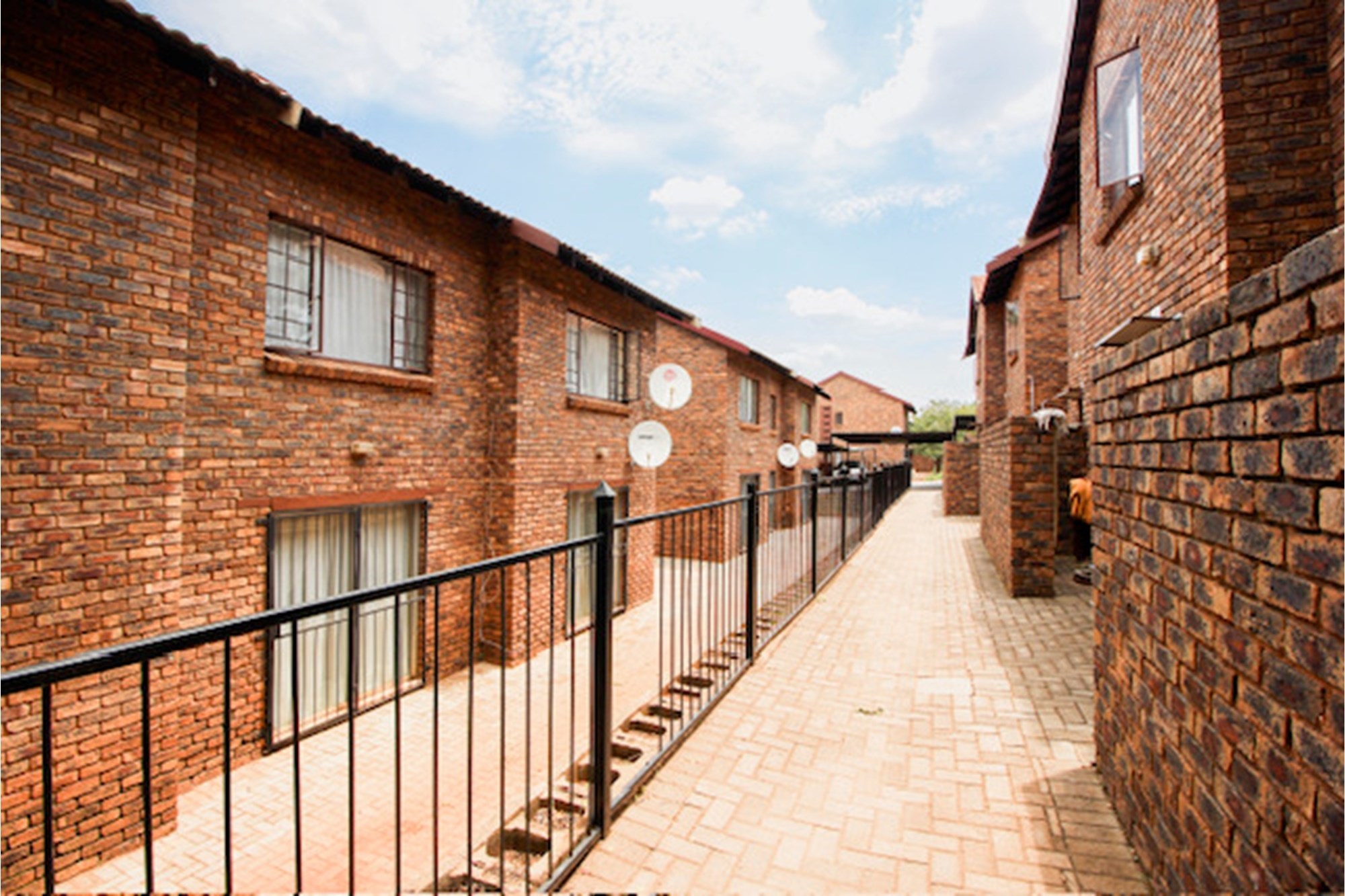 Apartment for sale in Pretoria West, Pretoria, Oxford Village, 629 Norman Eaton Avenue, philip nel park, Pretoria West, Pretoria, Gauteng