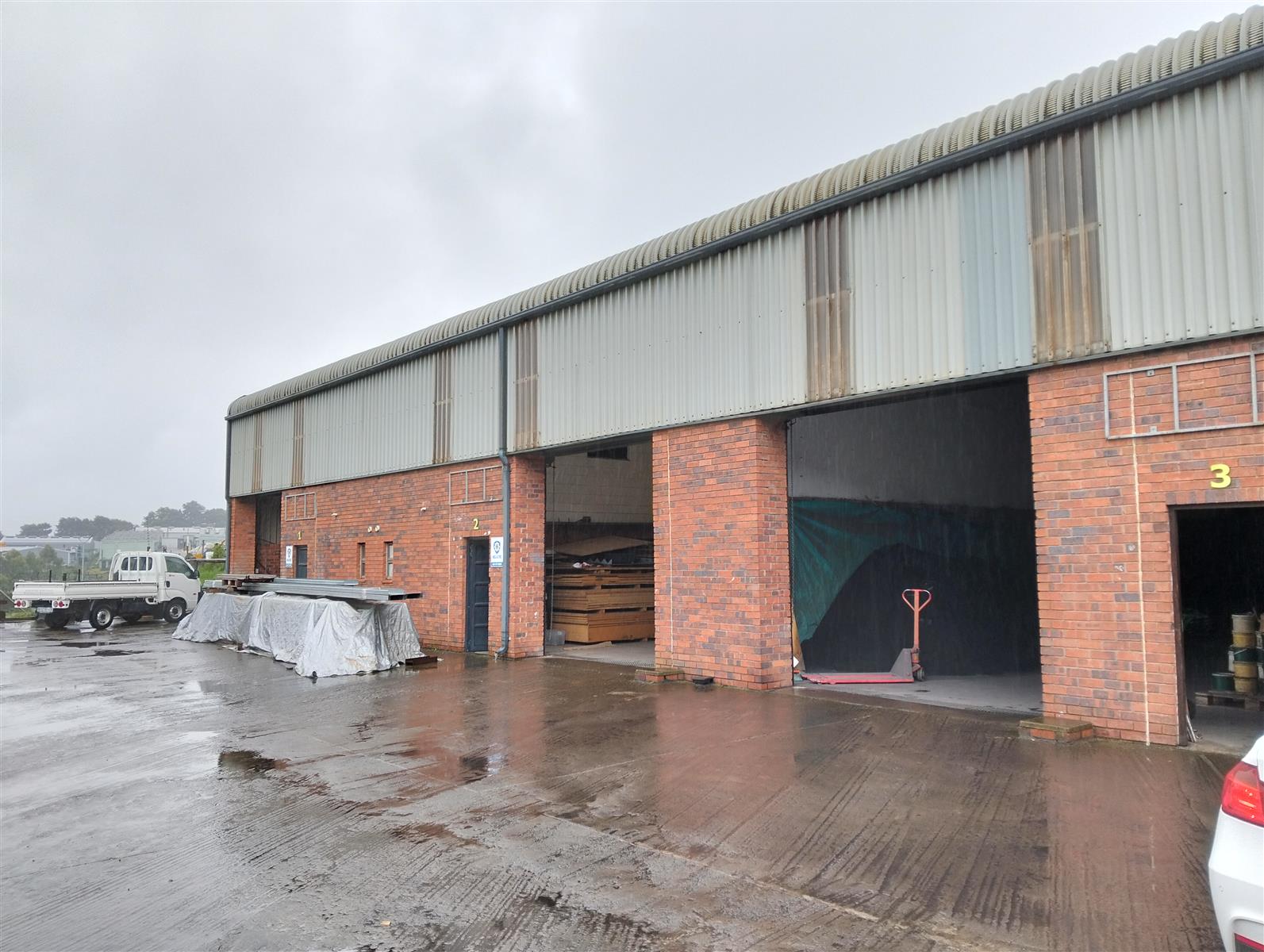Highly sought after warehouse newly available.