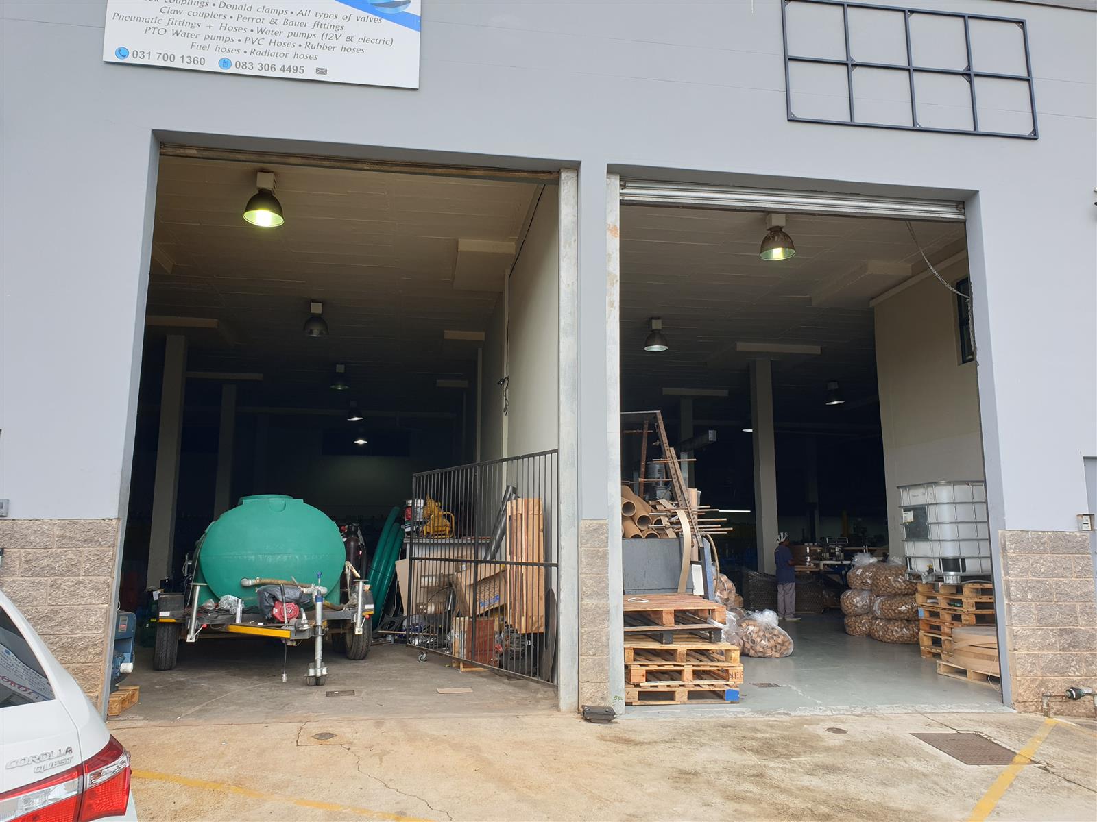 Warehouse for rent in Westmead, Pinetown, KwaZulu Natal, 283 m²