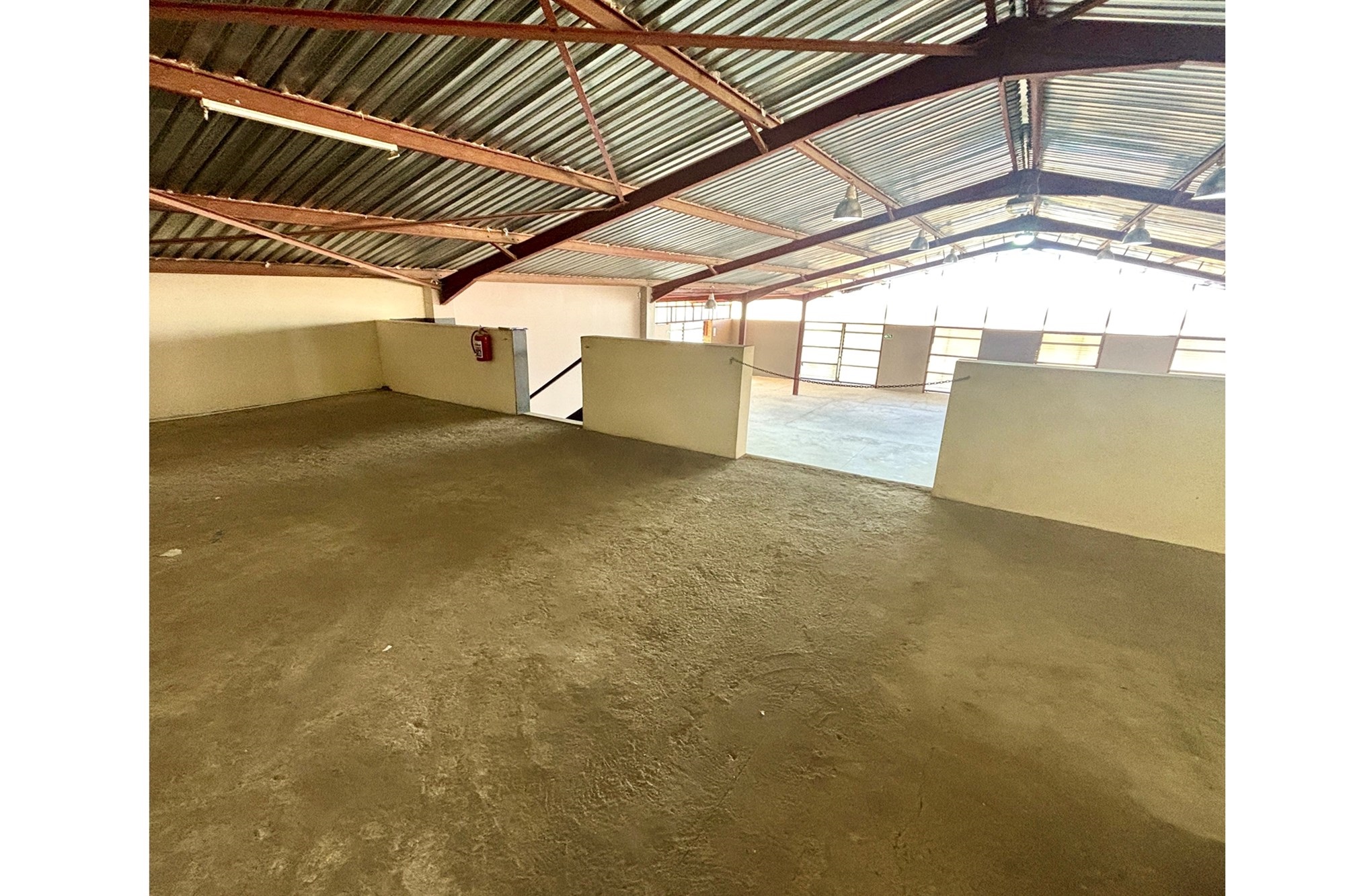 Prime 894m² Warehouse for Sale in Vaalpark