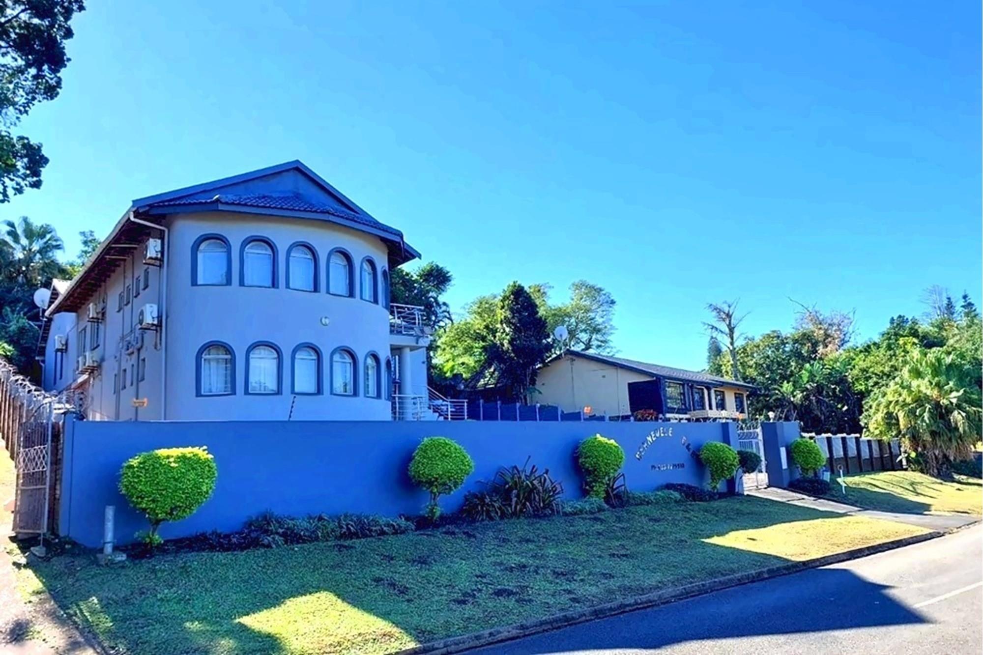 Charming 4-Star Bed and Breakfast in Empangeni For Sale