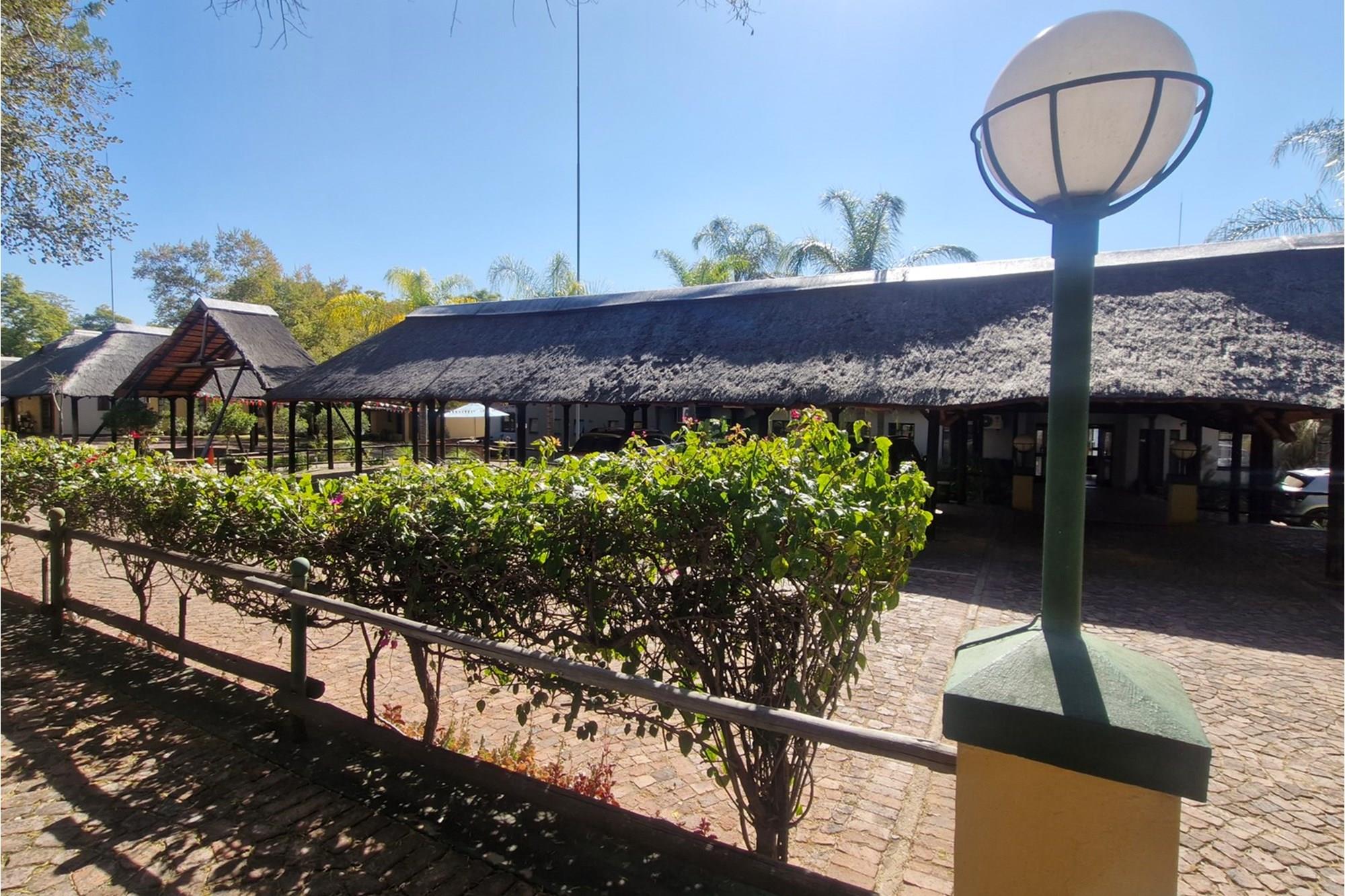 COMMERCIAL PROPERTY - CONNECT YOUR HEART WITH THIS BUSINESS