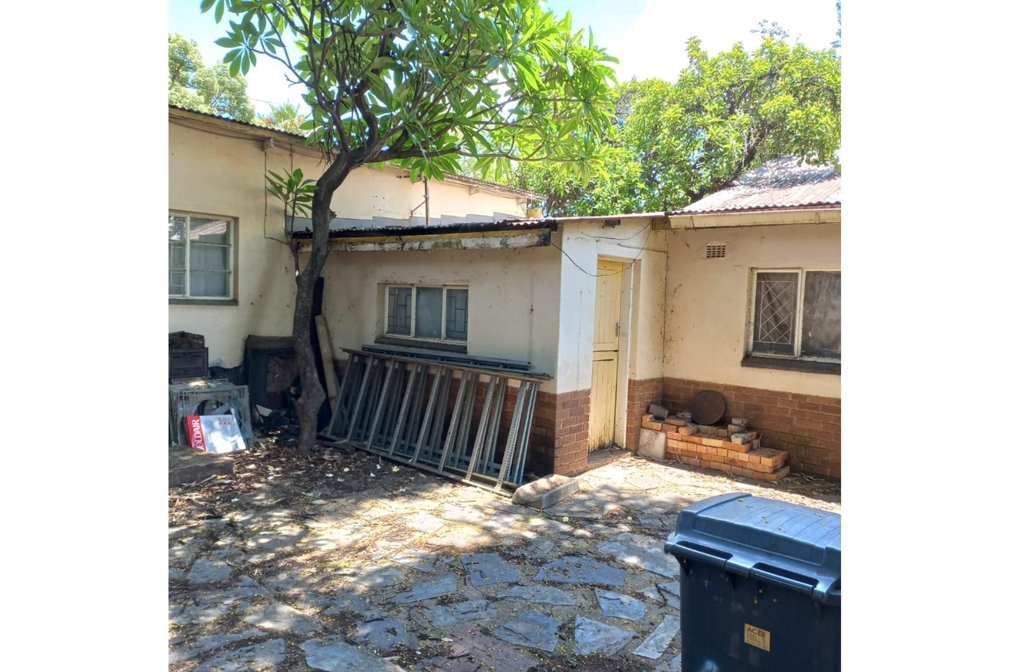Retail Space for sale in Silverton, Pretoria, 1681 m²
