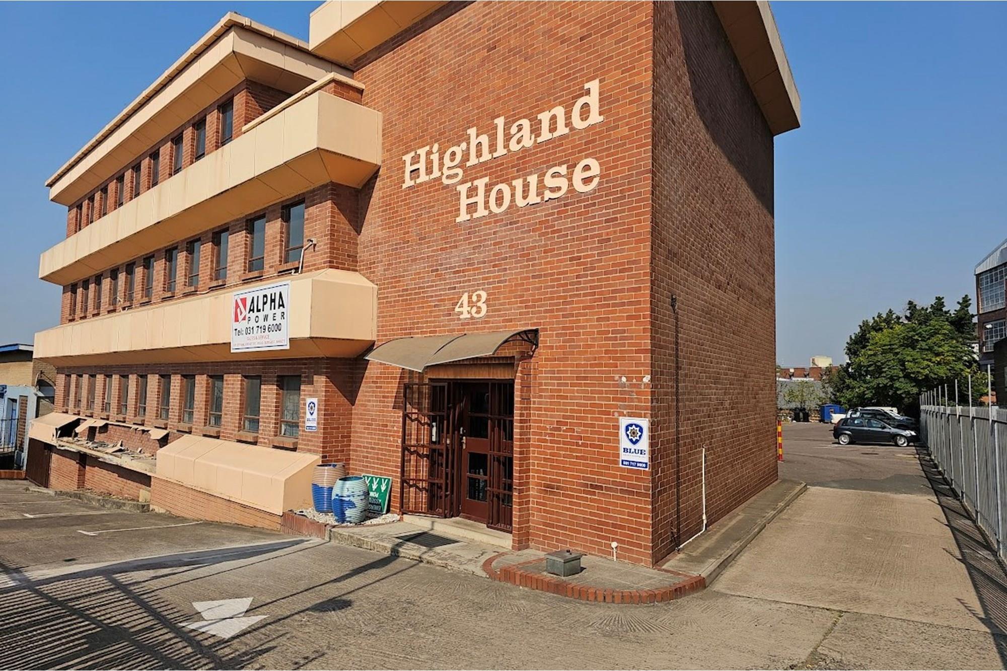 VALUABLE INVESTMENT PROPERTY FOR SALE - PRICE DRASTICALLY REDUCED !