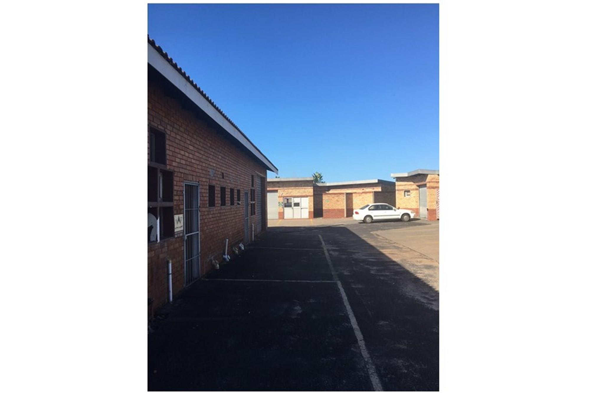 Commercial Unit For Sale In CBD Richards Bay