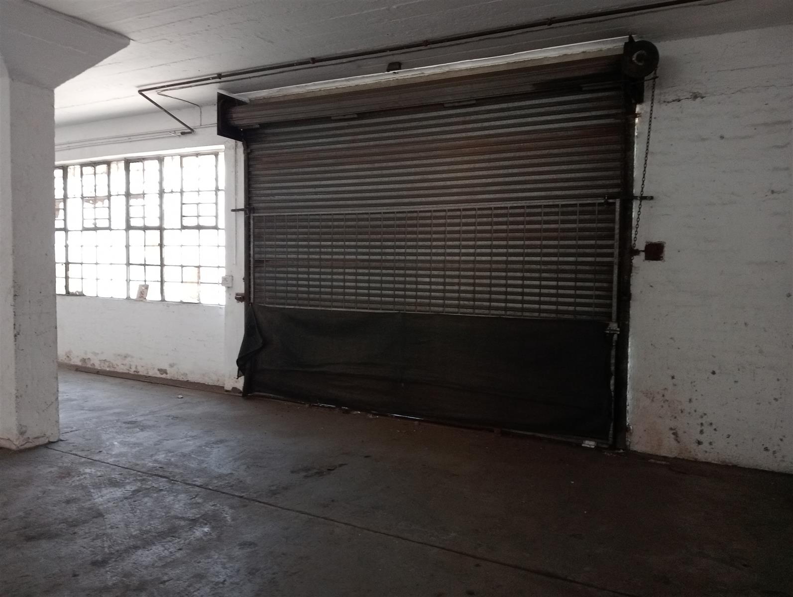 Warehouse for rent in Jacobs, Durban, KwaZulu Natal, 700 m²