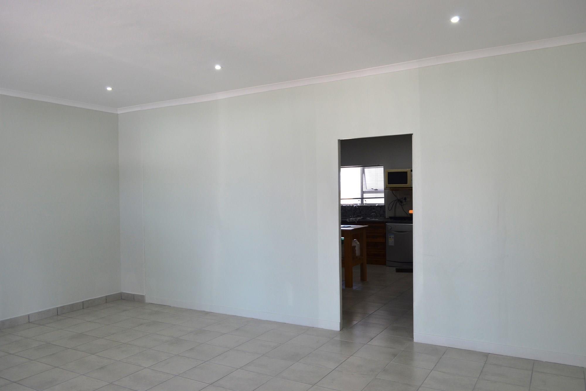 Commercial Property with Studio flat and garage unit for sale Gouritsmond