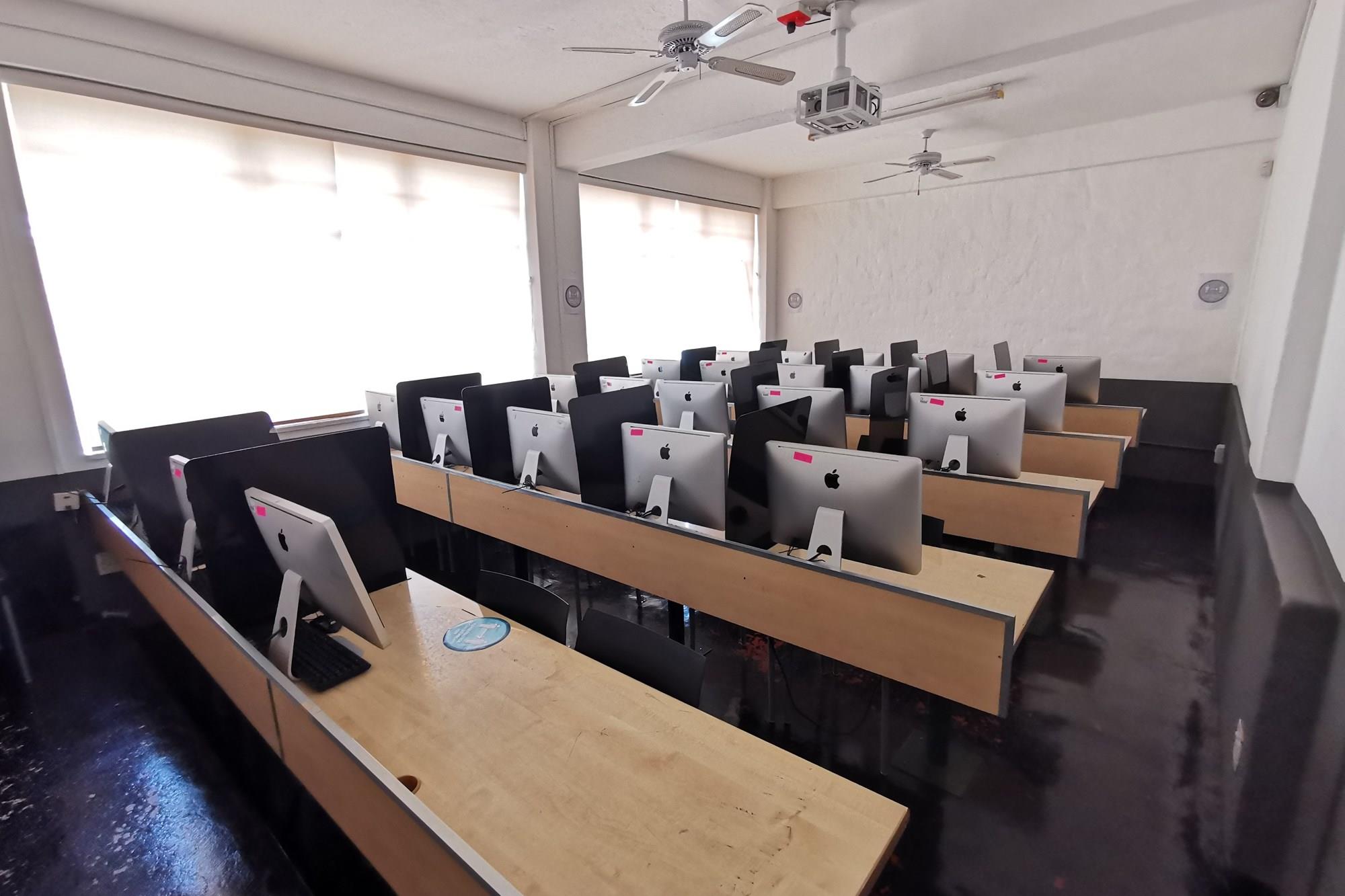 Well Located Office Building in Braamfontein